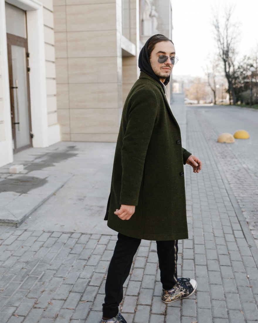 Чоловіче пальто прямого крою, темно-зелене, 7010-17